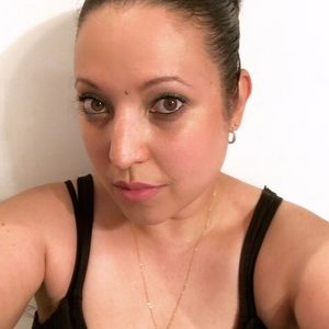 Meet your Posher, Evelyn